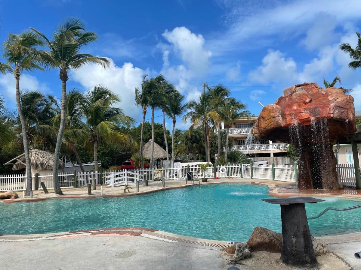 Coconut Cove Resort & Marina Islamorada Exteriör bild