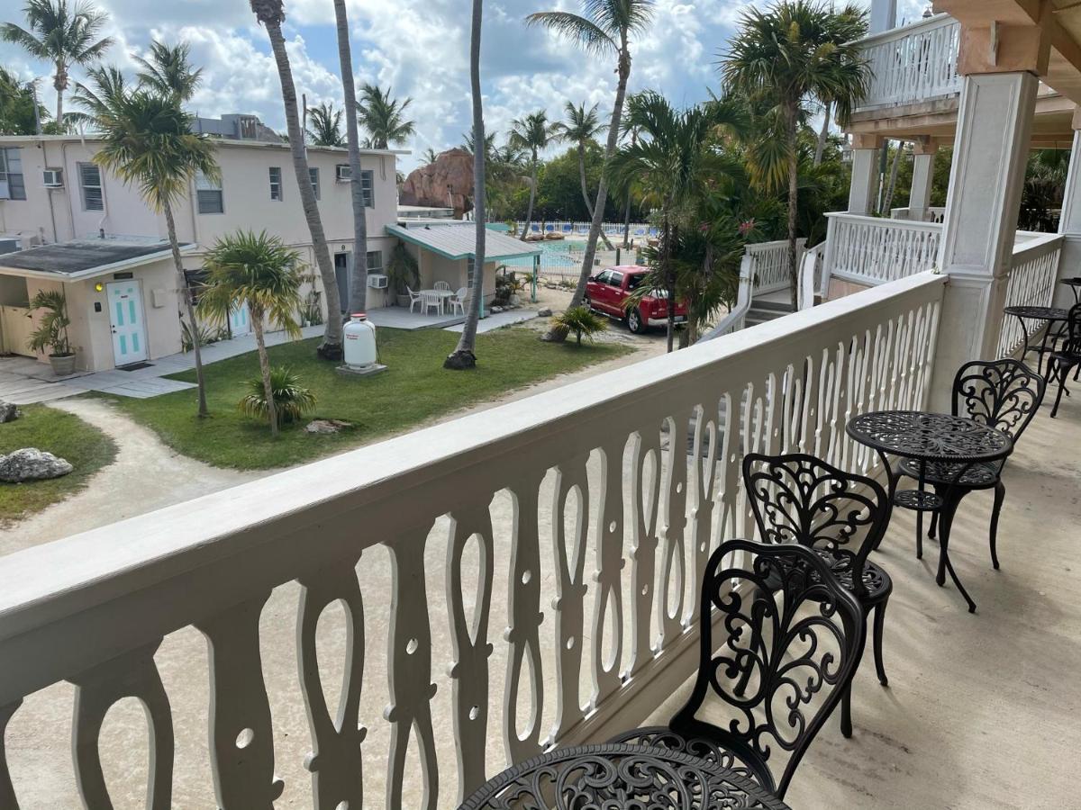 Coconut Cove Resort & Marina Islamorada Exteriör bild