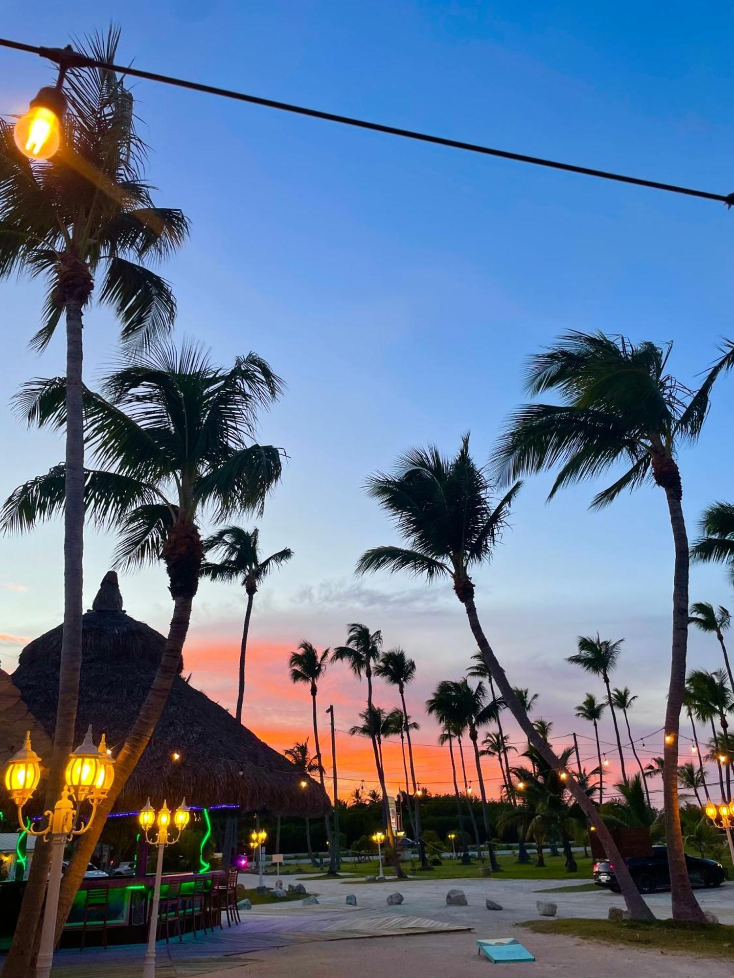 Coconut Cove Resort & Marina Islamorada Exteriör bild